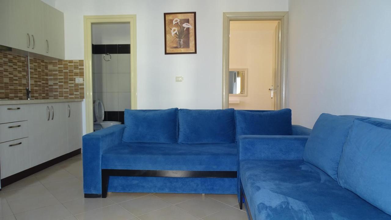 Hotel Arsenal كساميل المظهر الخارجي الصورة