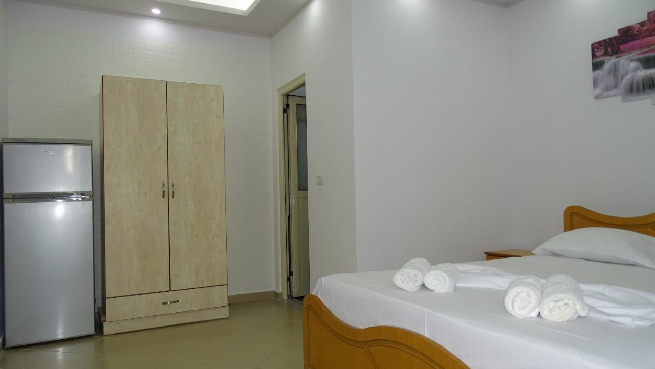 Hotel Arsenal كساميل المظهر الخارجي الصورة