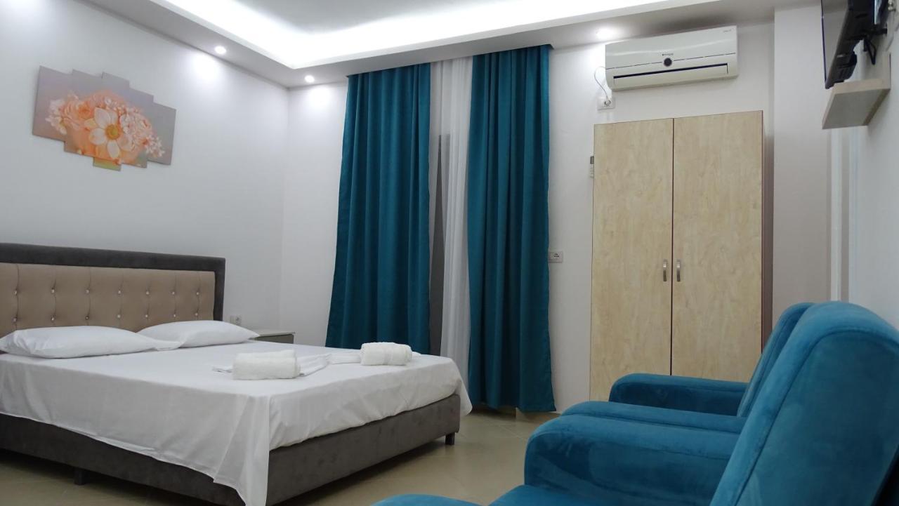 Hotel Arsenal كساميل المظهر الخارجي الصورة